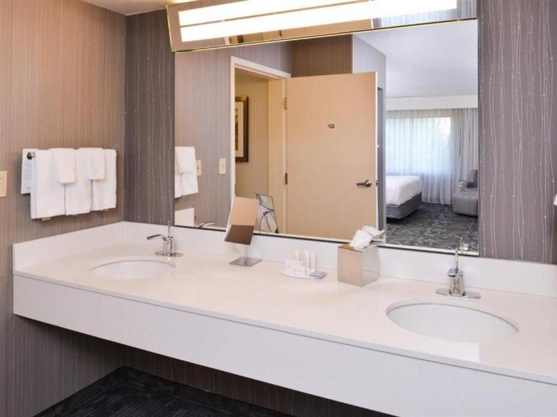 Courtyard By Marriott Charlotte Gastonia Exterior foto
